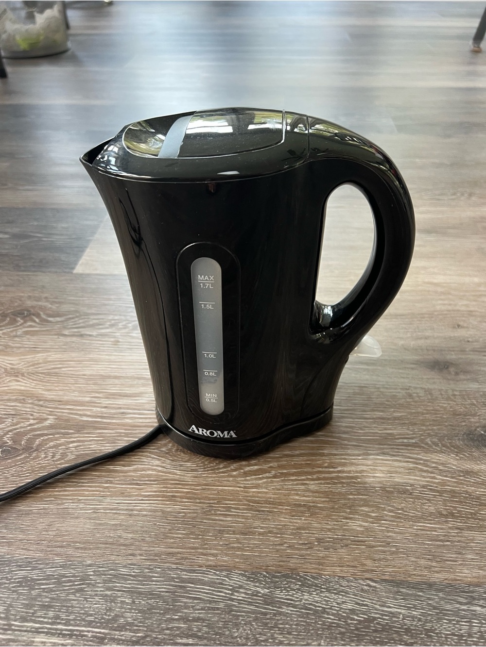 Electric kettle - black